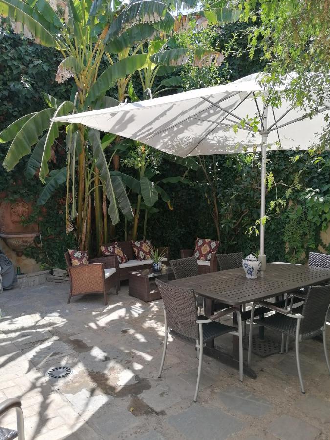 Apartamentos El Patio Andaluz Jerez de la Frontera Buitenkant foto
