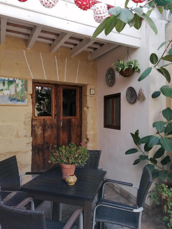 Apartamentos El Patio Andaluz Jerez de la Frontera Buitenkant foto