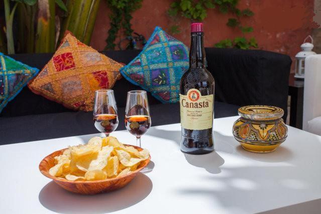 Apartamentos El Patio Andaluz Jerez de la Frontera Buitenkant foto