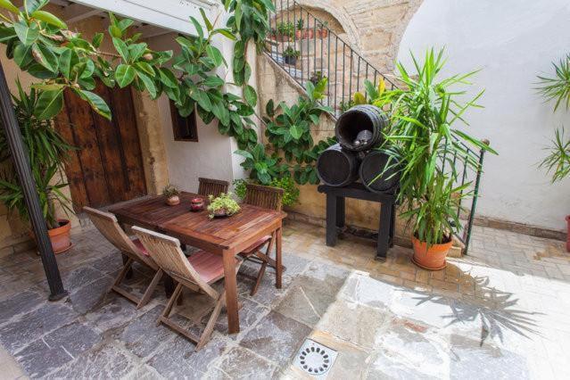 Apartamentos El Patio Andaluz Jerez de la Frontera Kamer foto